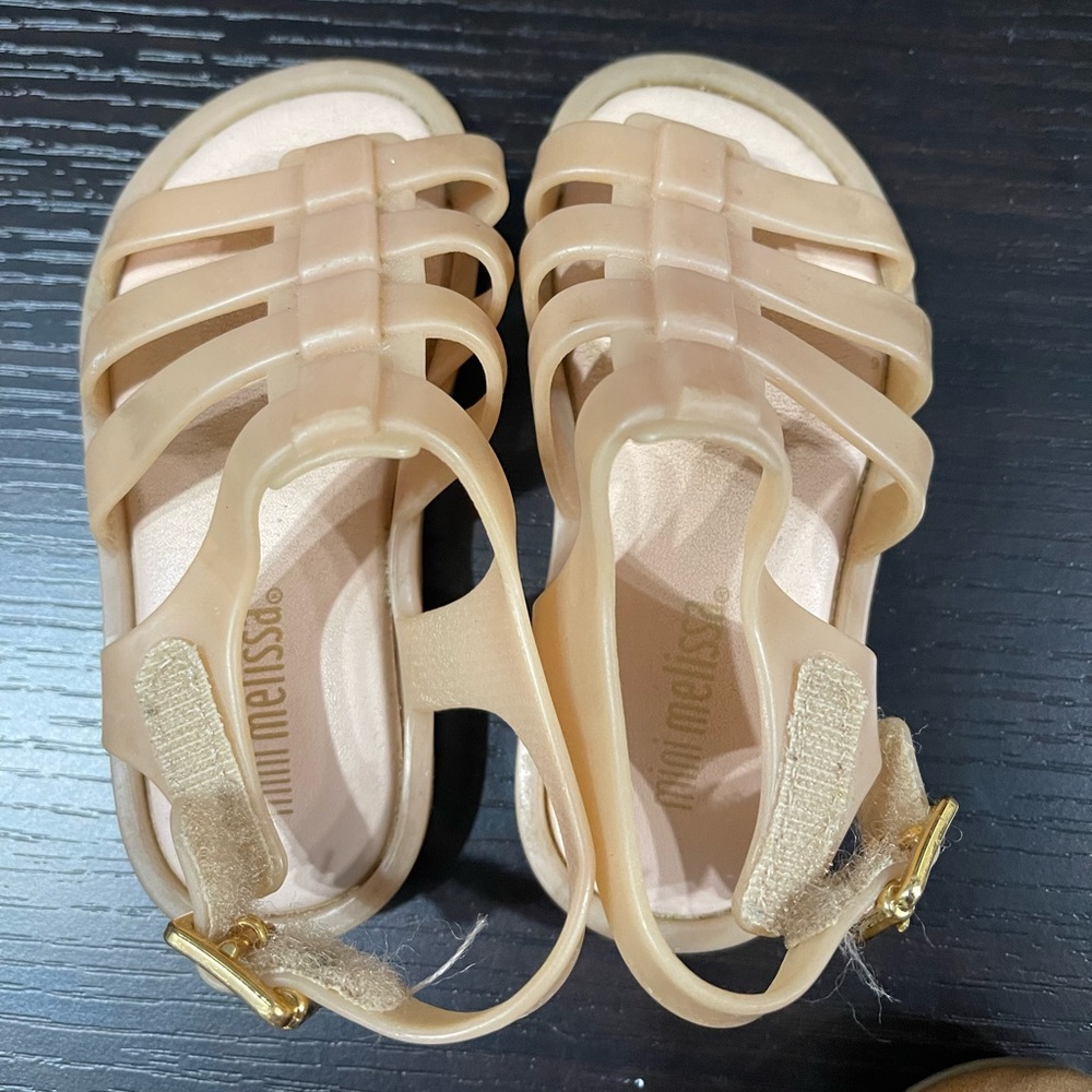 Sandals - Picture 2 of 4